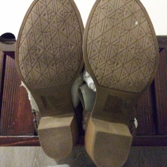 Booties - Picture 3 of 3